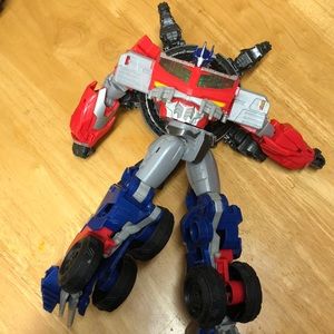 Optimis prime transformer